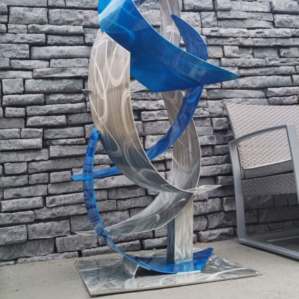 5 Common Surface Finishing Treatments for Metal Sculptures